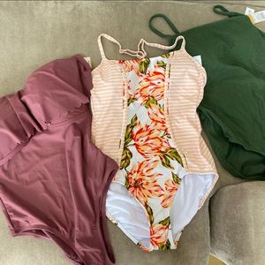 3/$25 sz large swimsuits